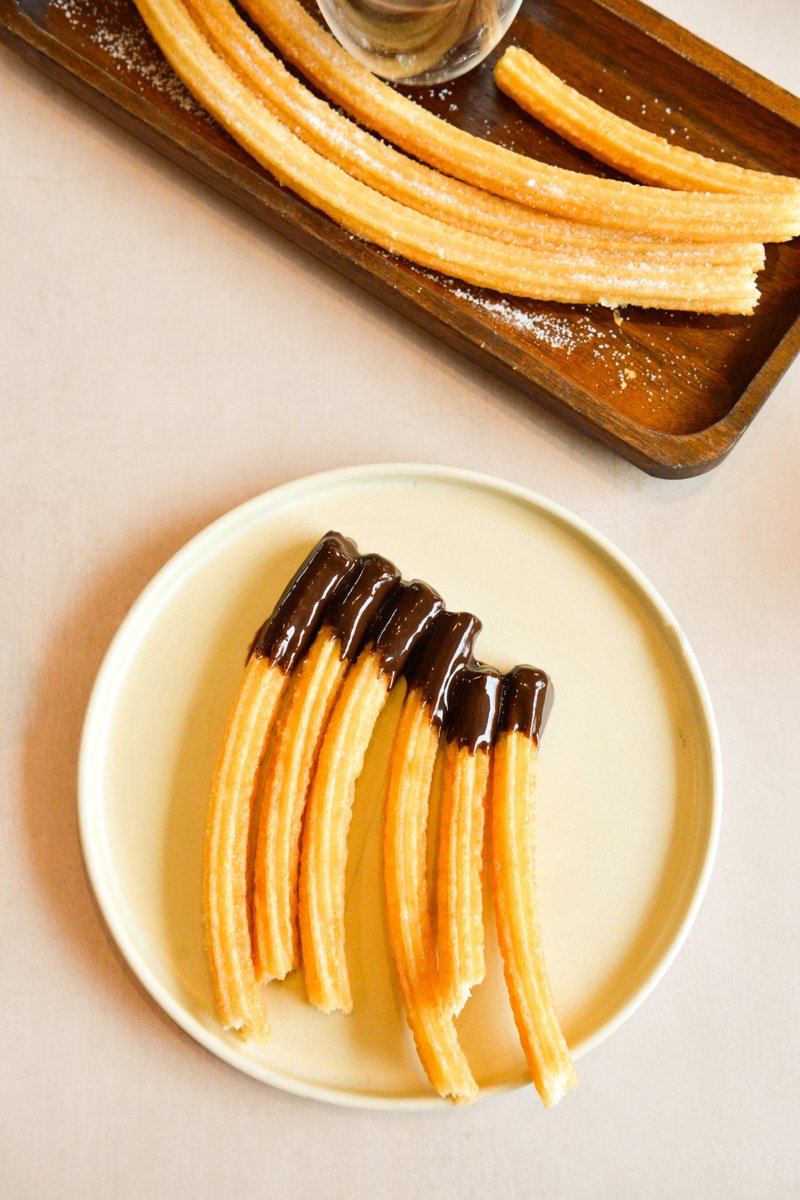 Churros with chocolate