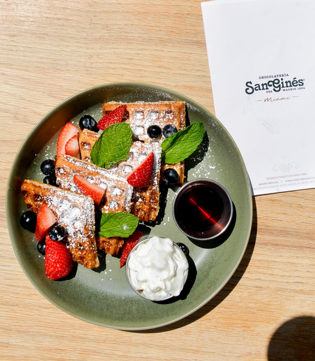 Waffles with fruit